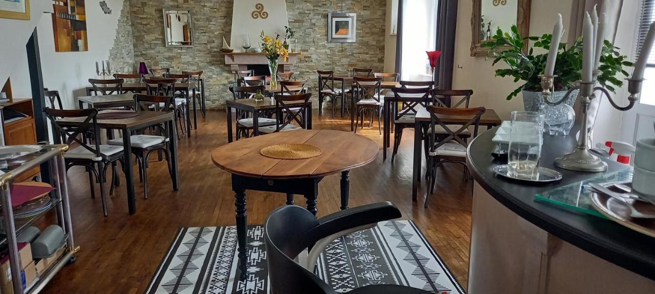 Le Relais De Launay Ploubazlanec Exteriör bild