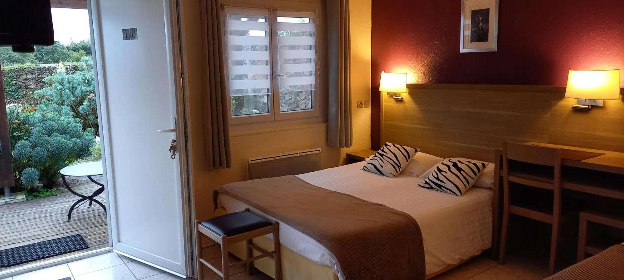 Le Relais De Launay Ploubazlanec Exteriör bild