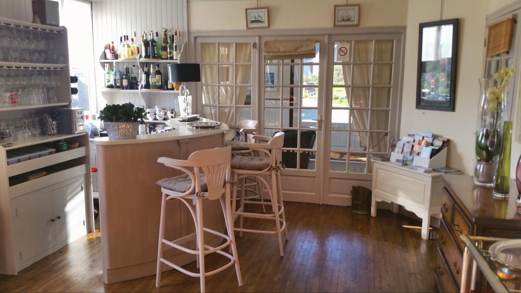 Le Relais De Launay Ploubazlanec Exteriör bild